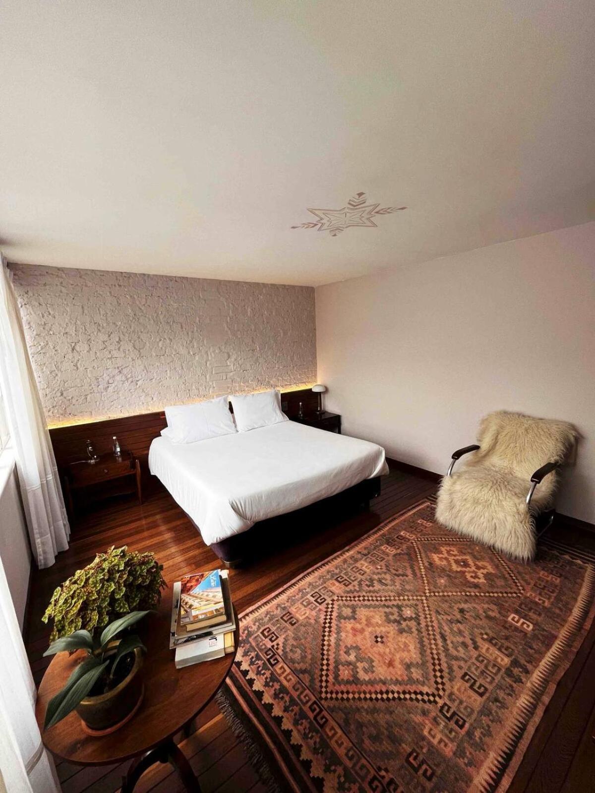 Casa Lelyte Bed & Breakfast Bogotá Exterior foto
